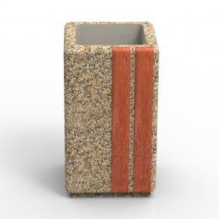 Kwadratowa donica wykonana z betonu z dodatkami drewnianymi elementami drewnianymi